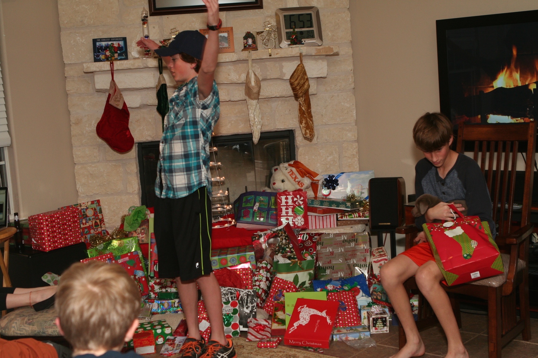 2012-12-24 037 Christmas Eve at T&S.jpg